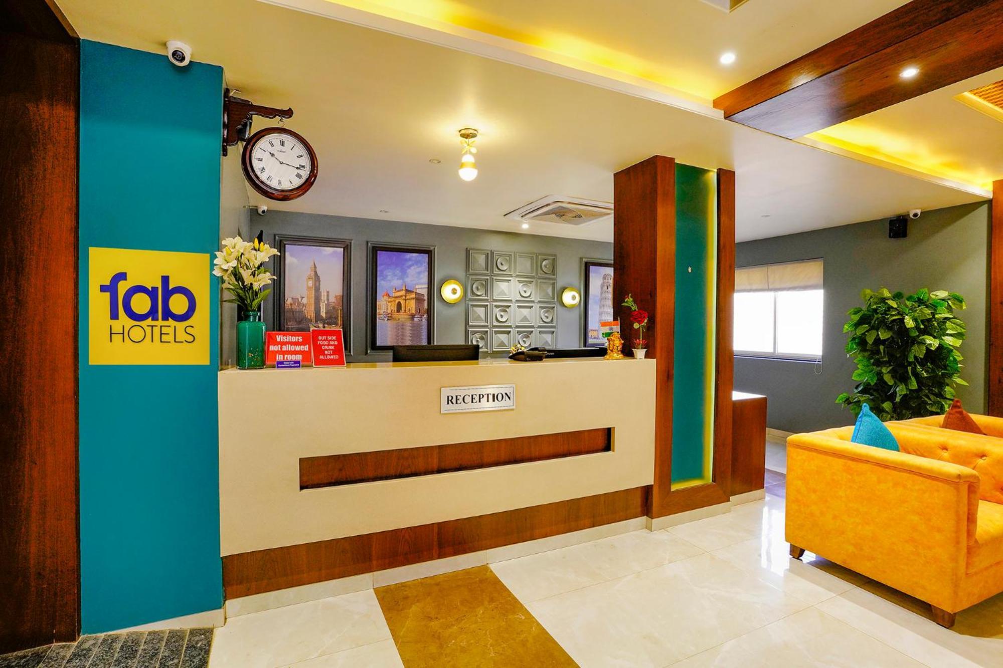 Fabhotel Prime Hangout - Narhe Yerandwane Екстер'єр фото