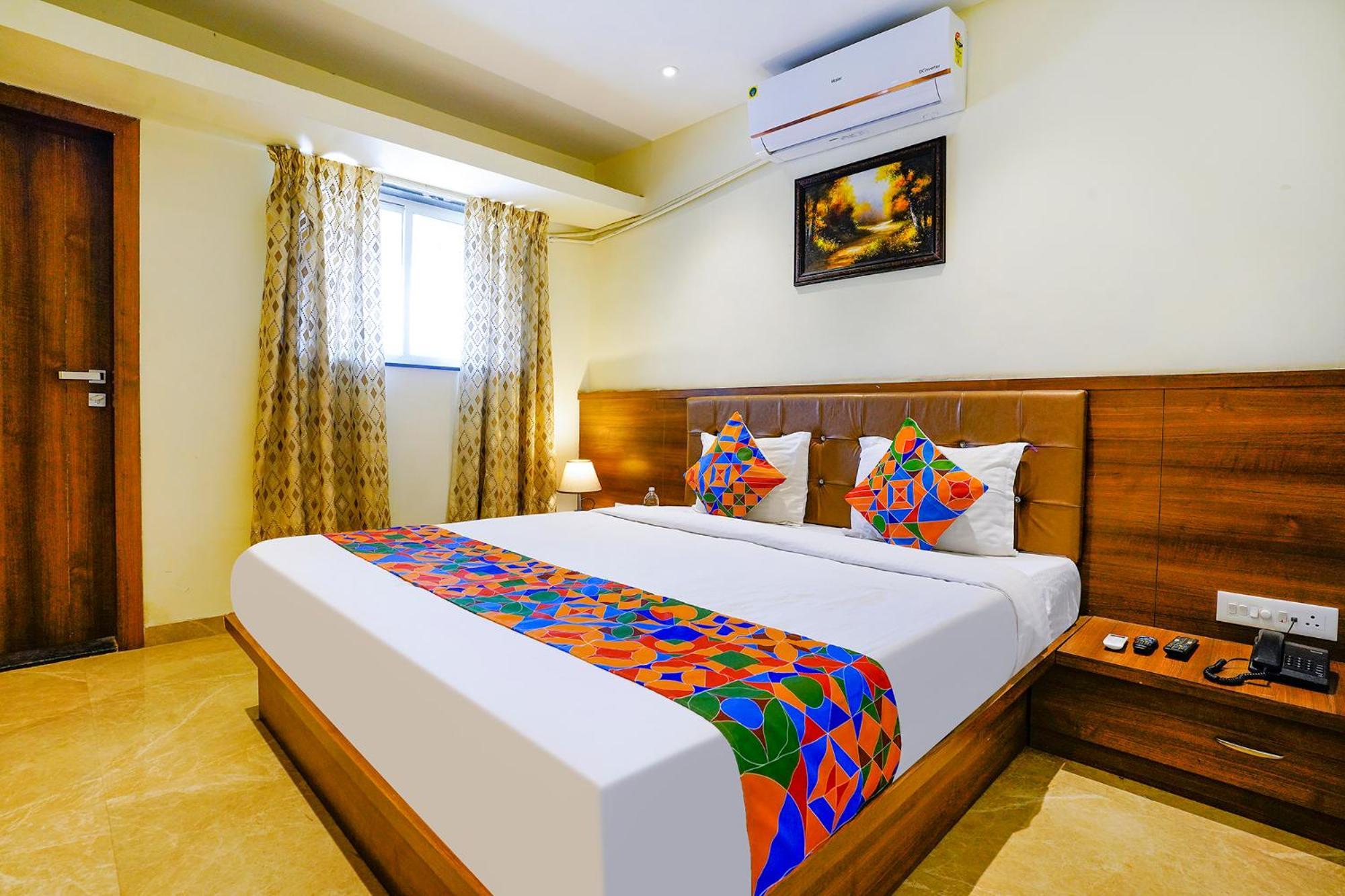 Fabhotel Prime Hangout - Narhe Yerandwane Екстер'єр фото