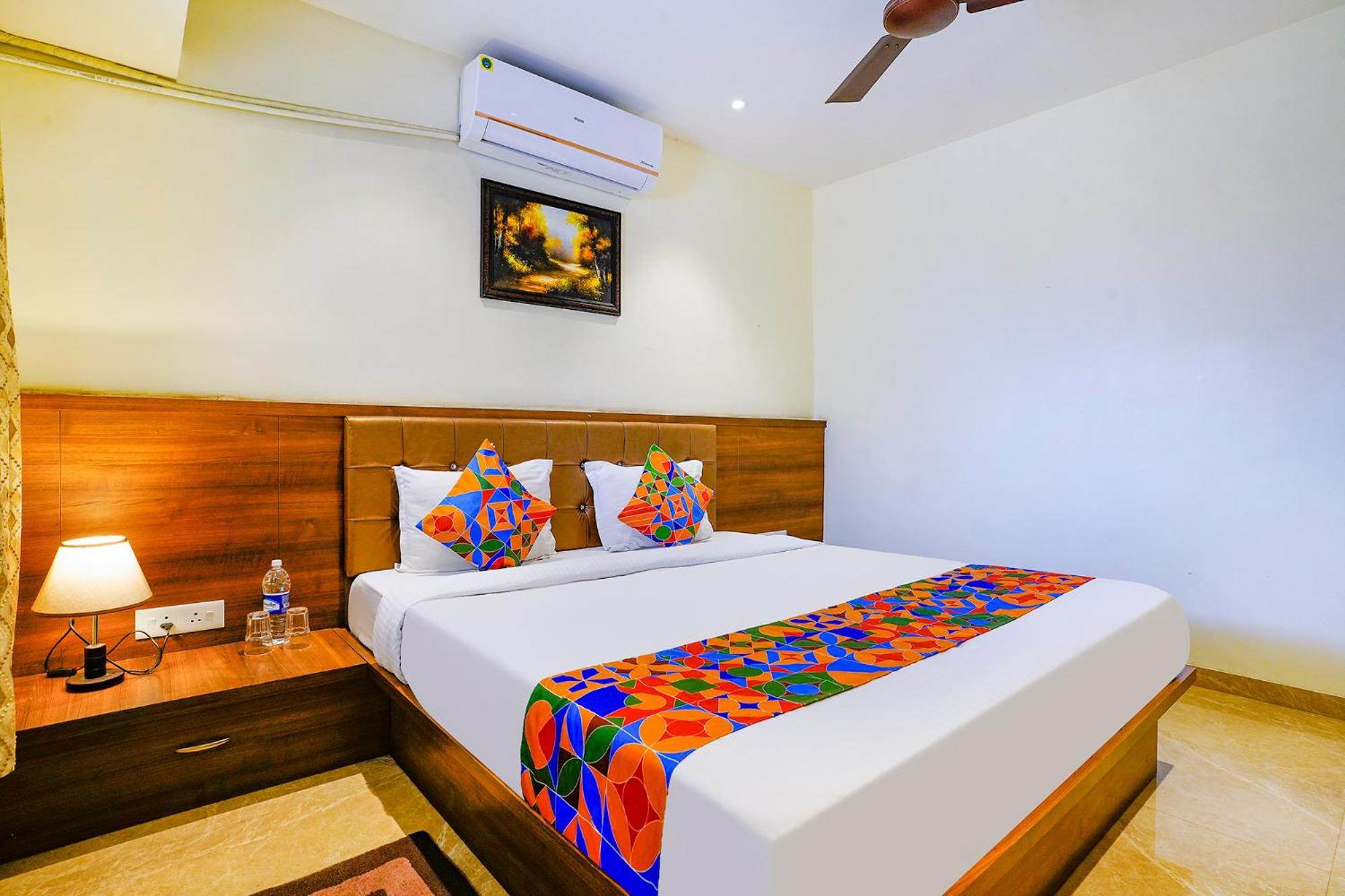 Fabhotel Prime Hangout - Narhe Yerandwane Екстер'єр фото